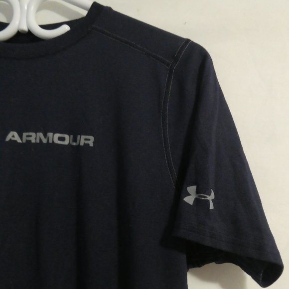 UNDER ARMOUR | medium | Navy Tee / T-Shirt | Fitted Heat Gear | GUC - Picture 5 of 13